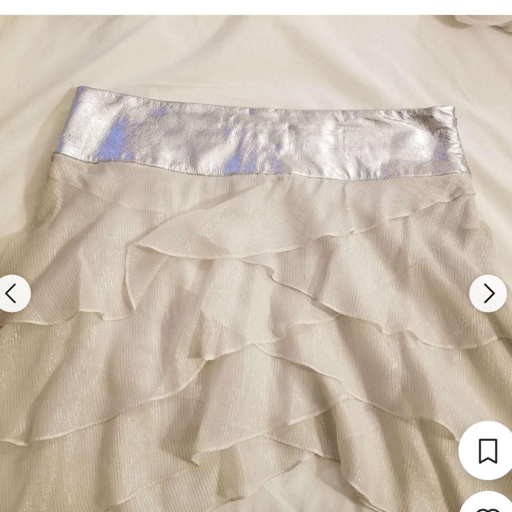 alice + olivia Women's White and Silver Skirt Festival Wear